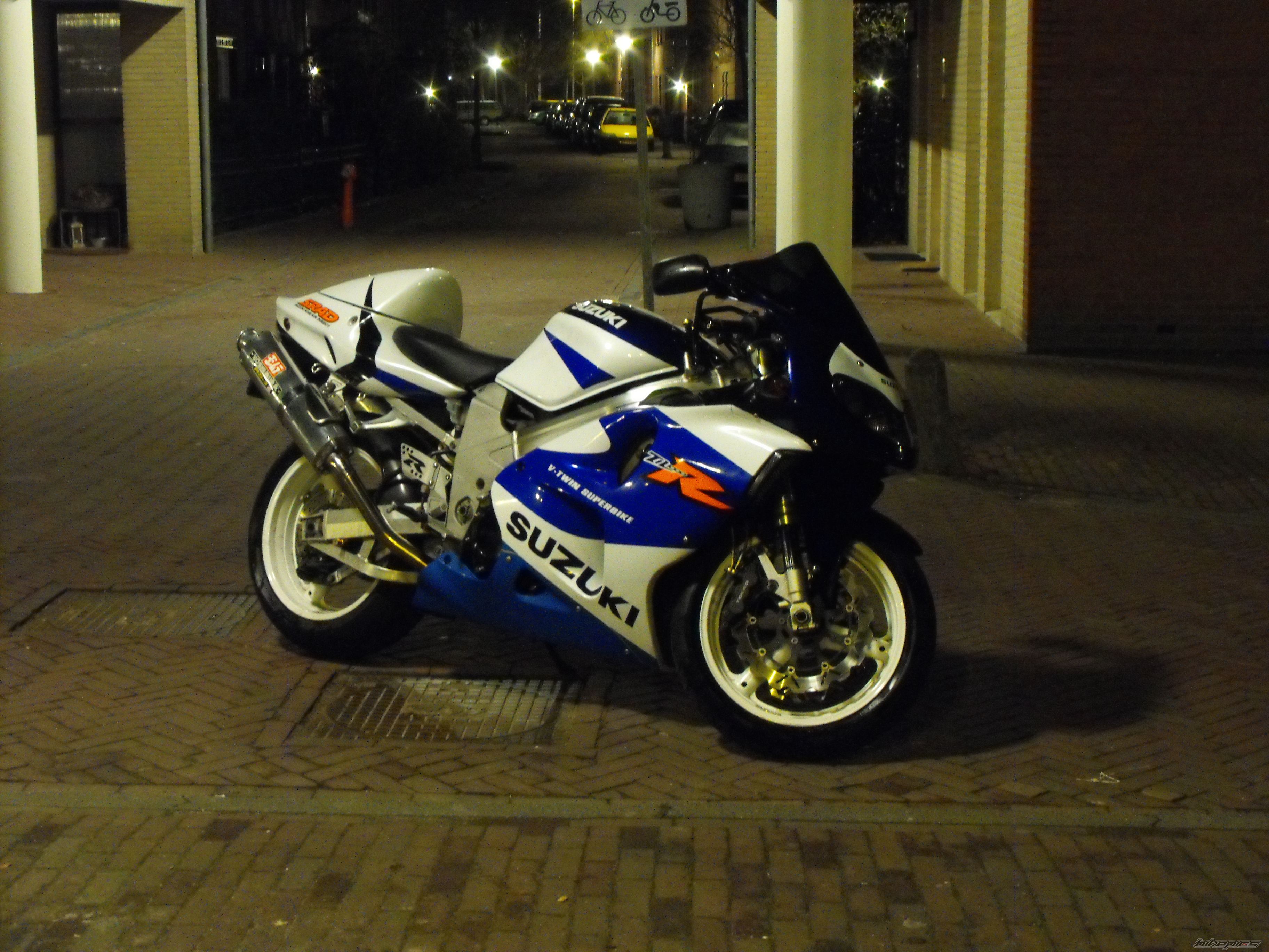 Bike Photo 1915898