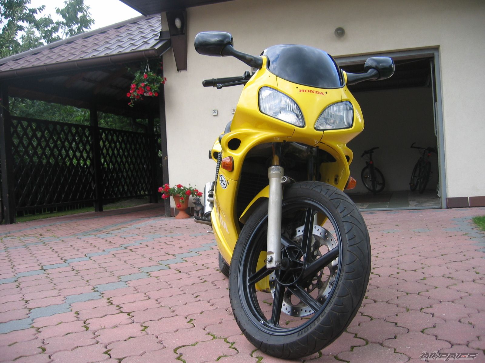Bike Photo 1916156