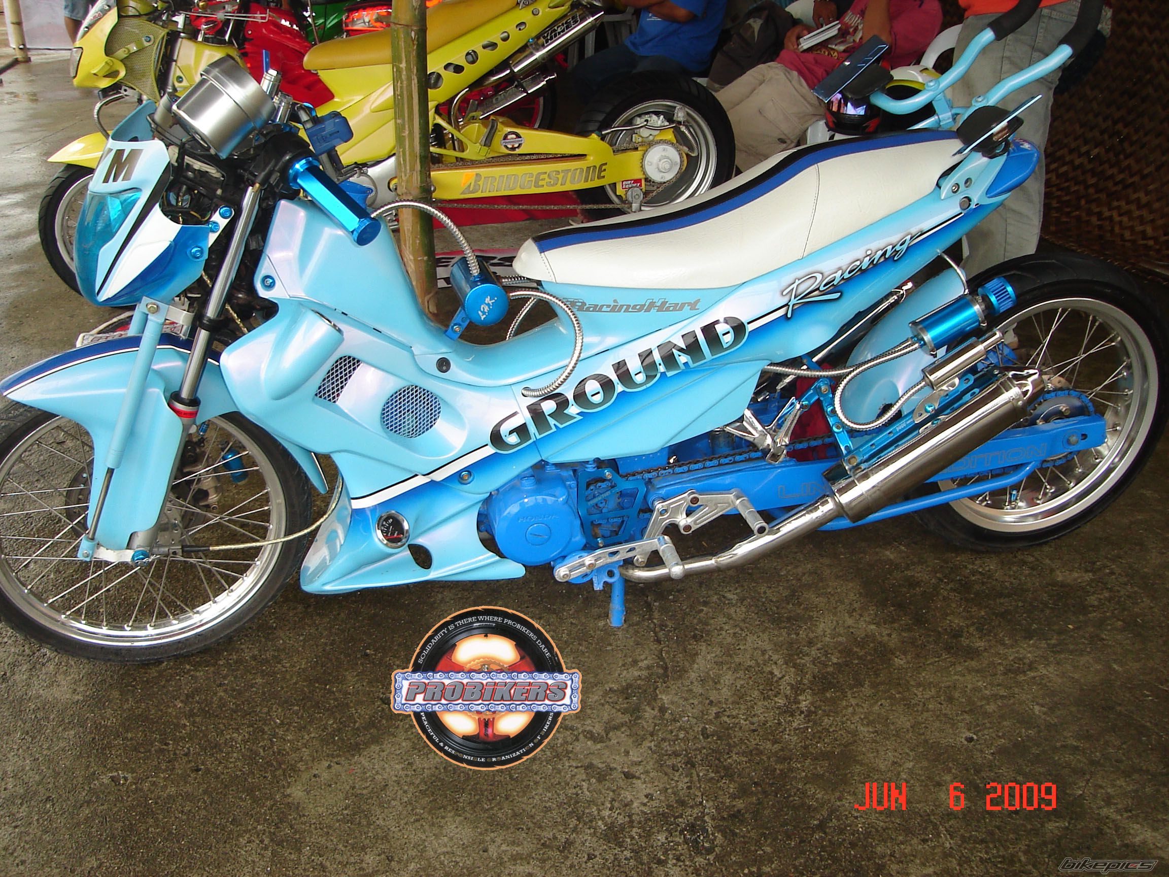 Bike Photo 1916398