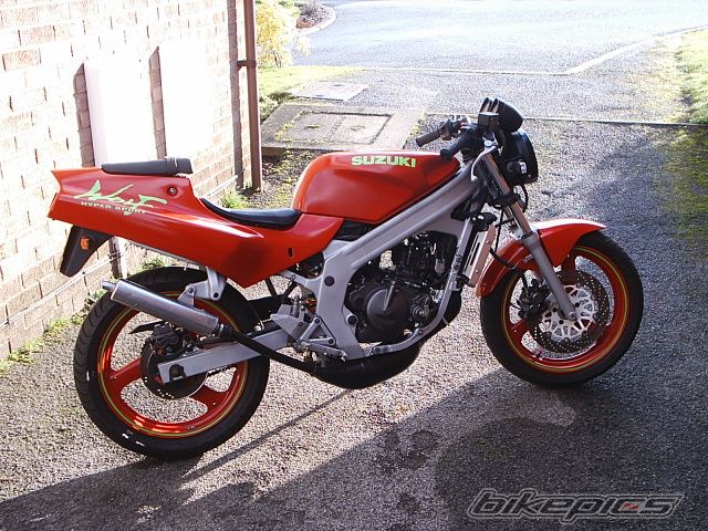 Photo 1916701