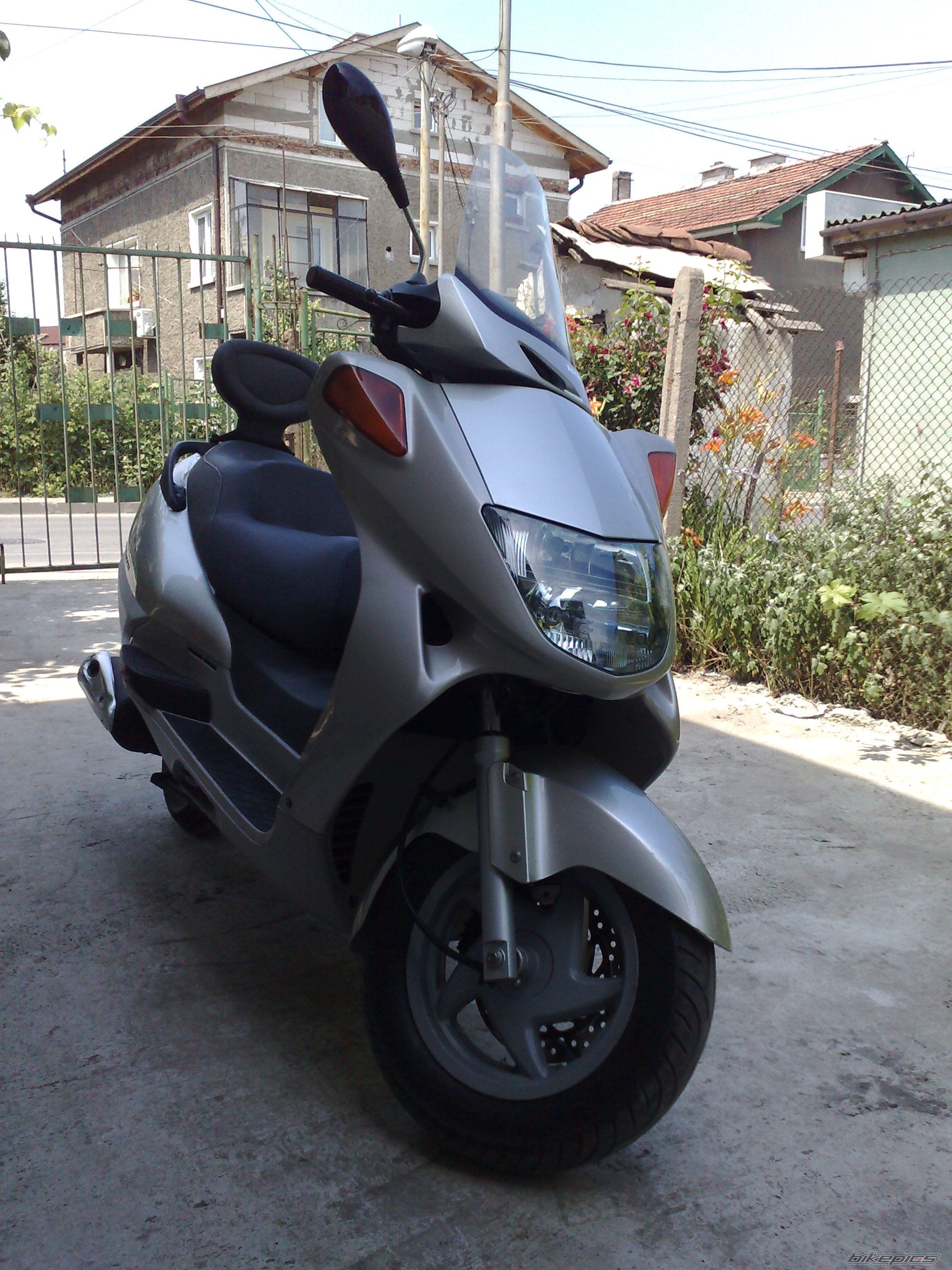 Bike Photo 1916775