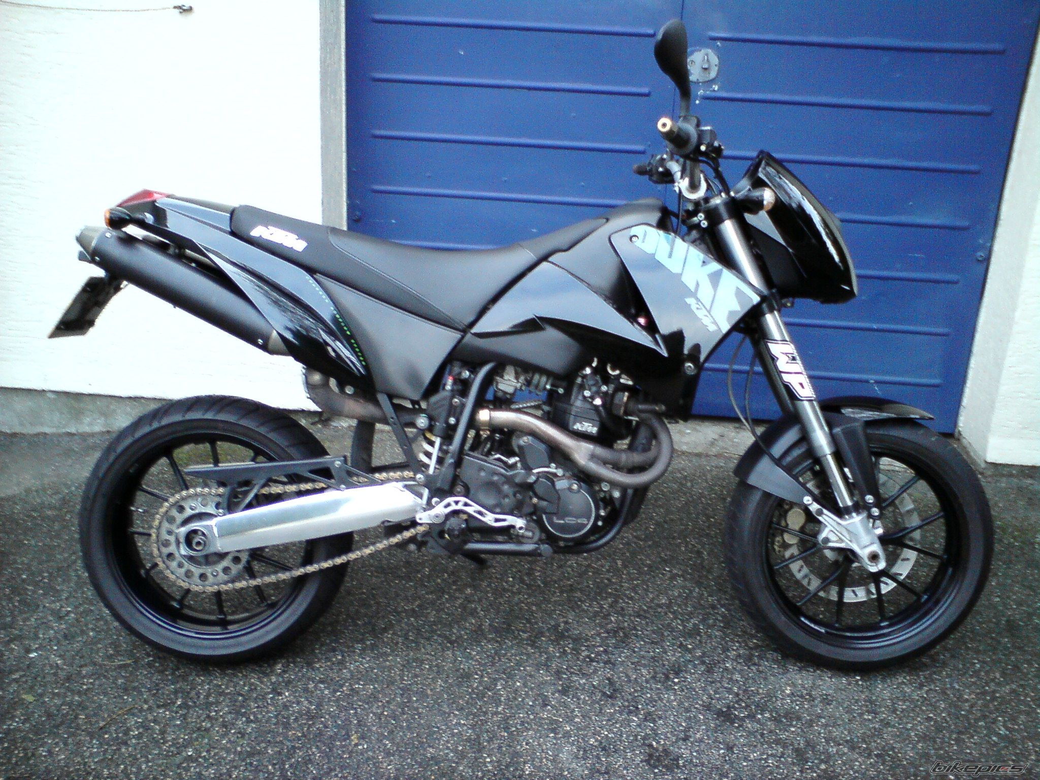 Bike Photo 1917361