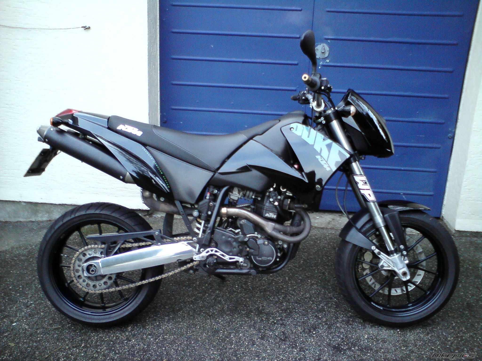 Bike Photo 1917367