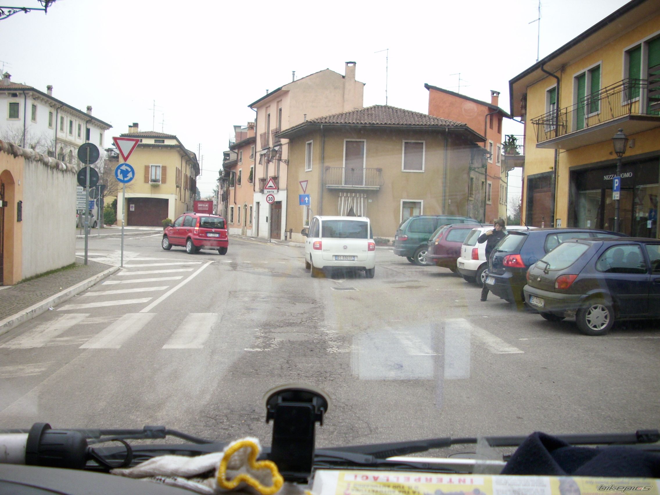 Photo 1917607