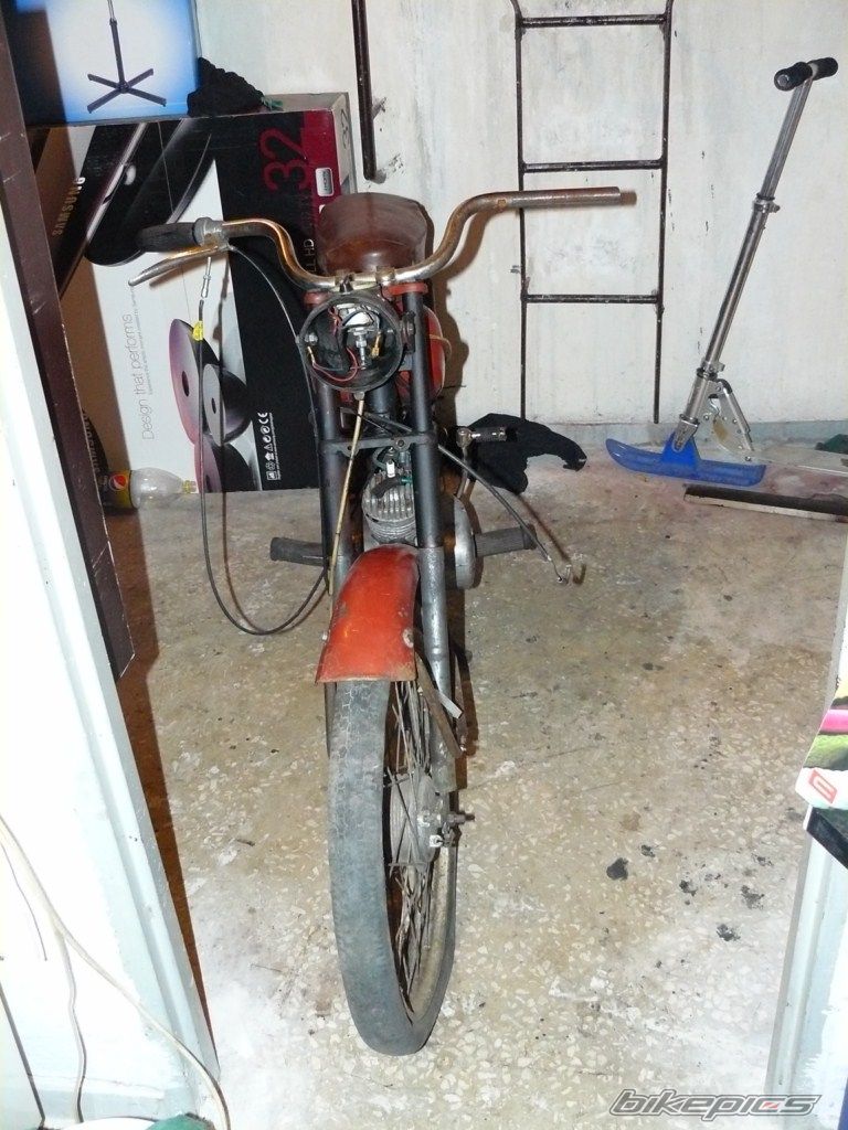 Photo 1917735