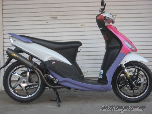 Photo 1917993