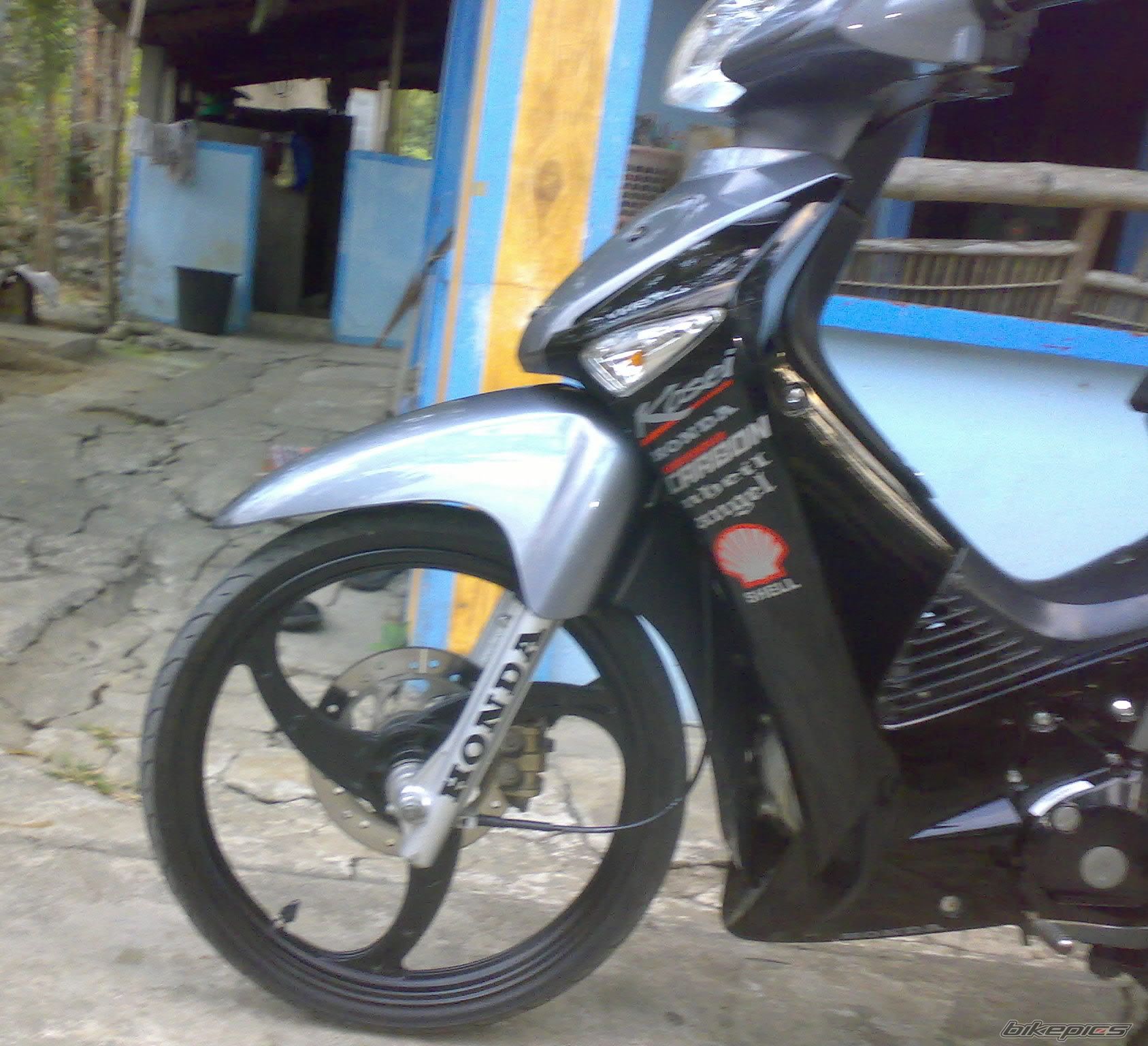 Bike Photo 1918035