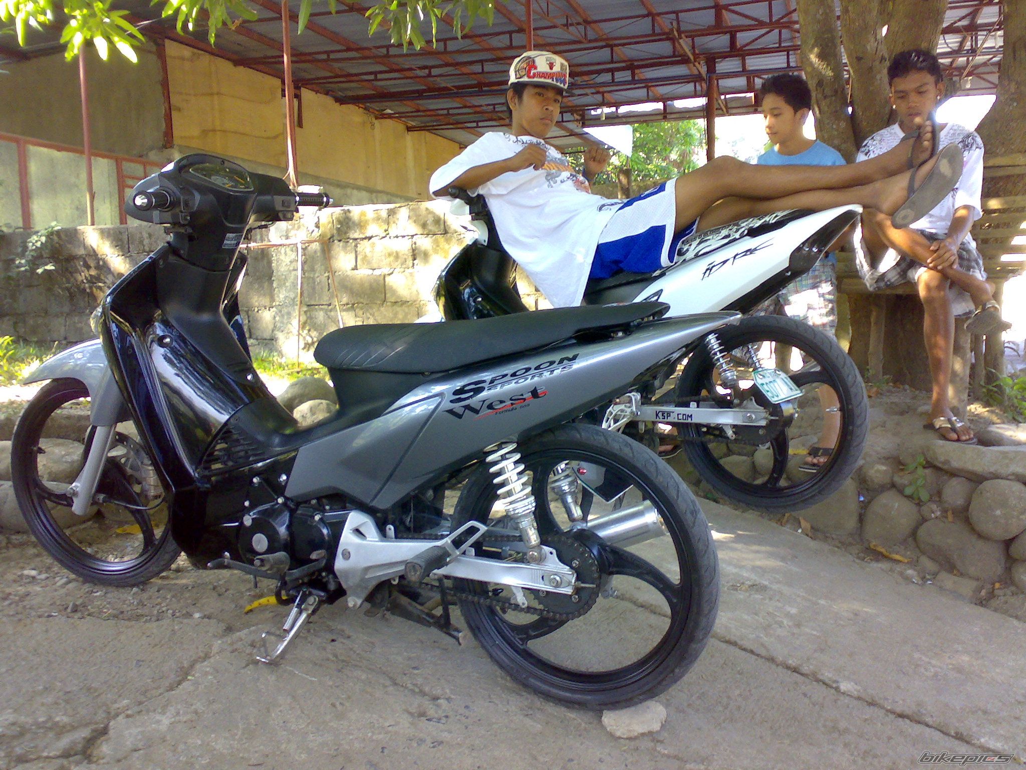 Bike Photo 1918037