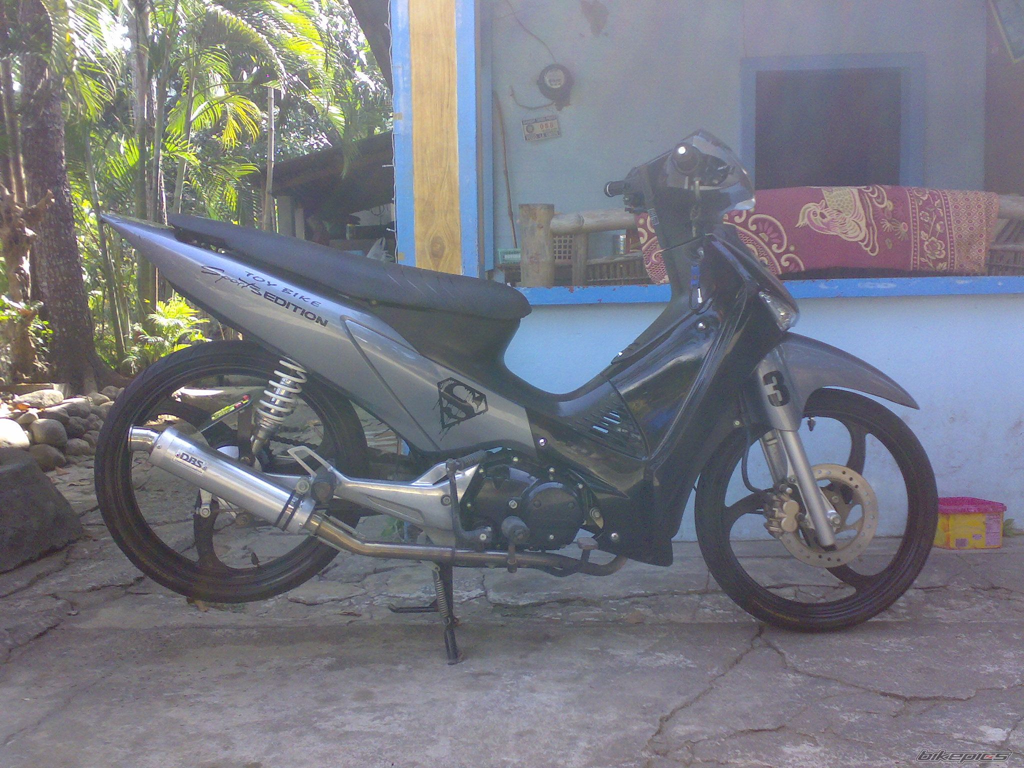 Bike Photo 1918038