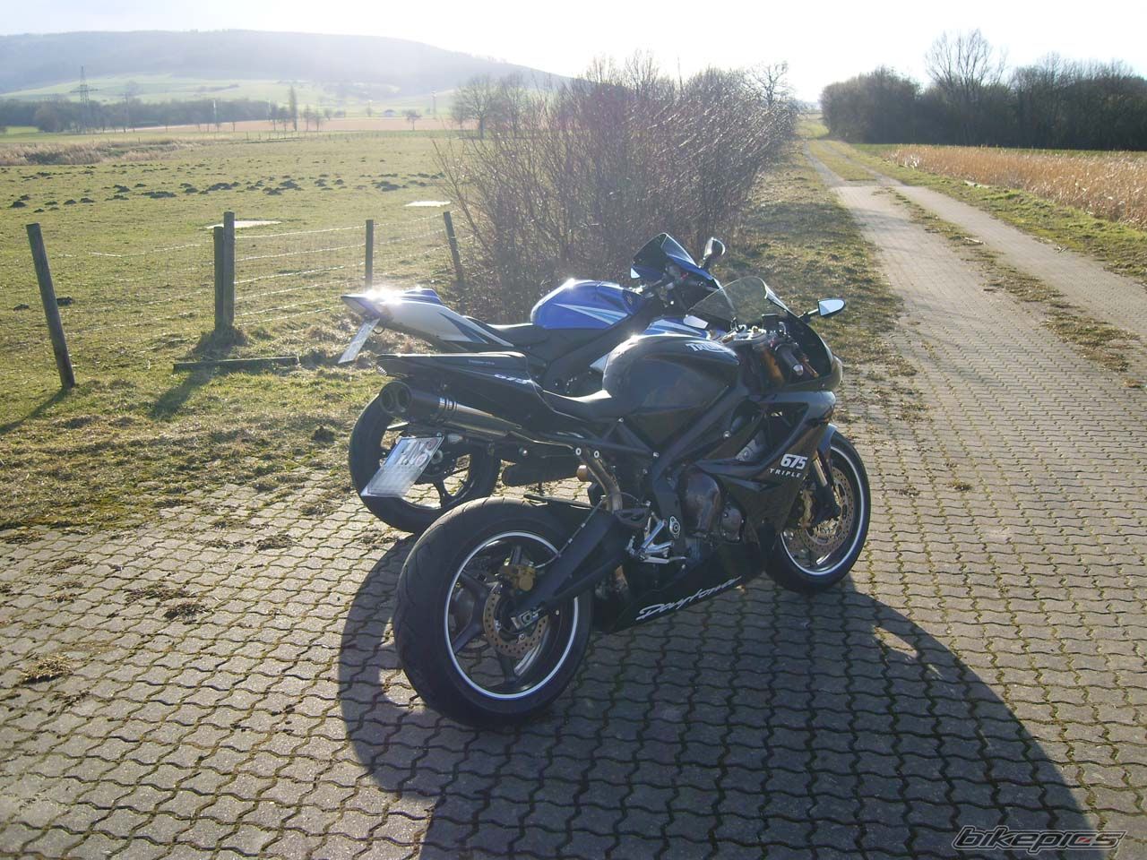 Bike Photo 1918273
