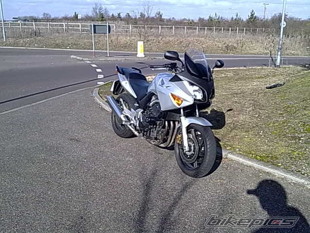 Bike Photo 1919630