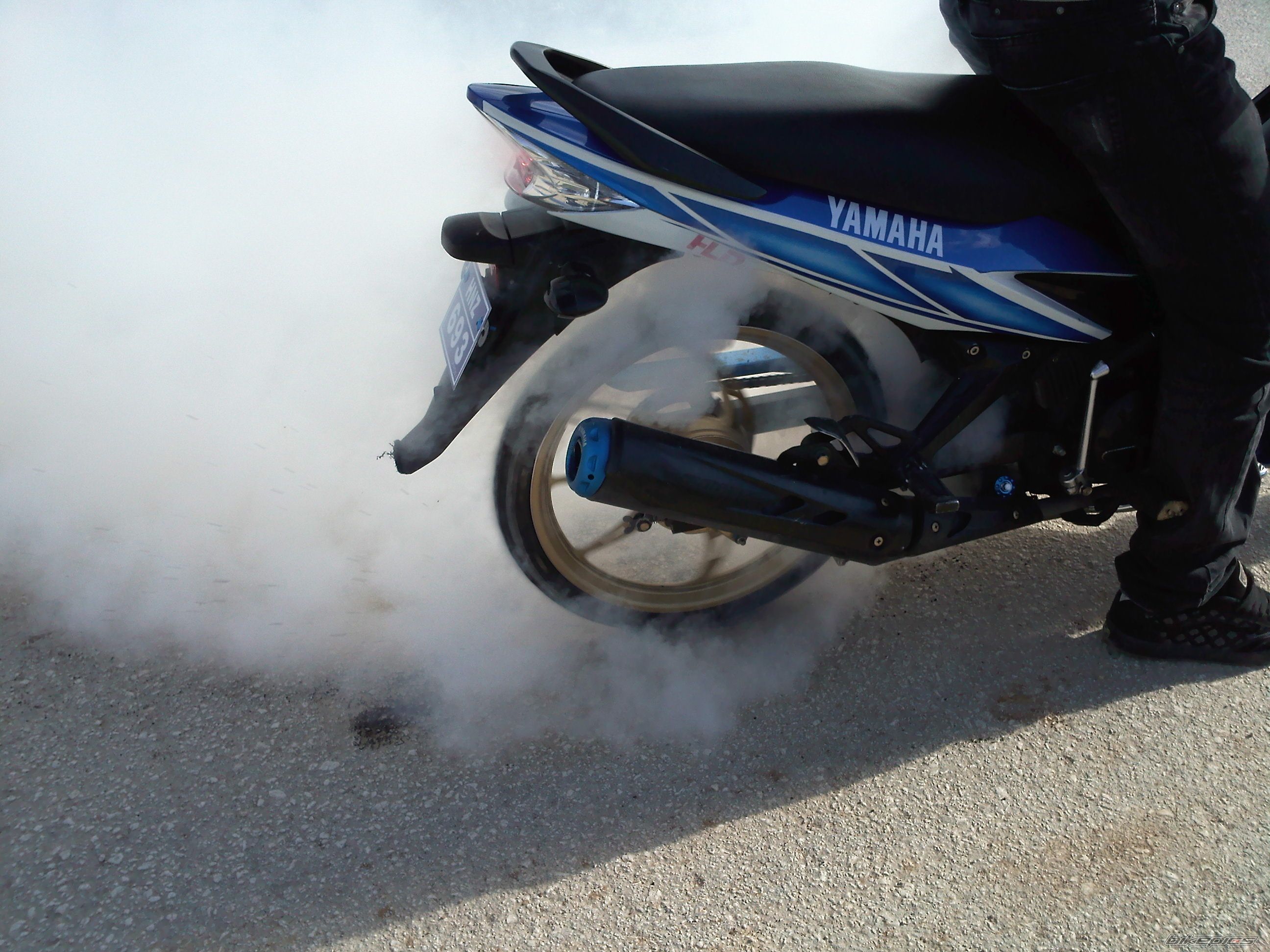 Bike Photo 1920412