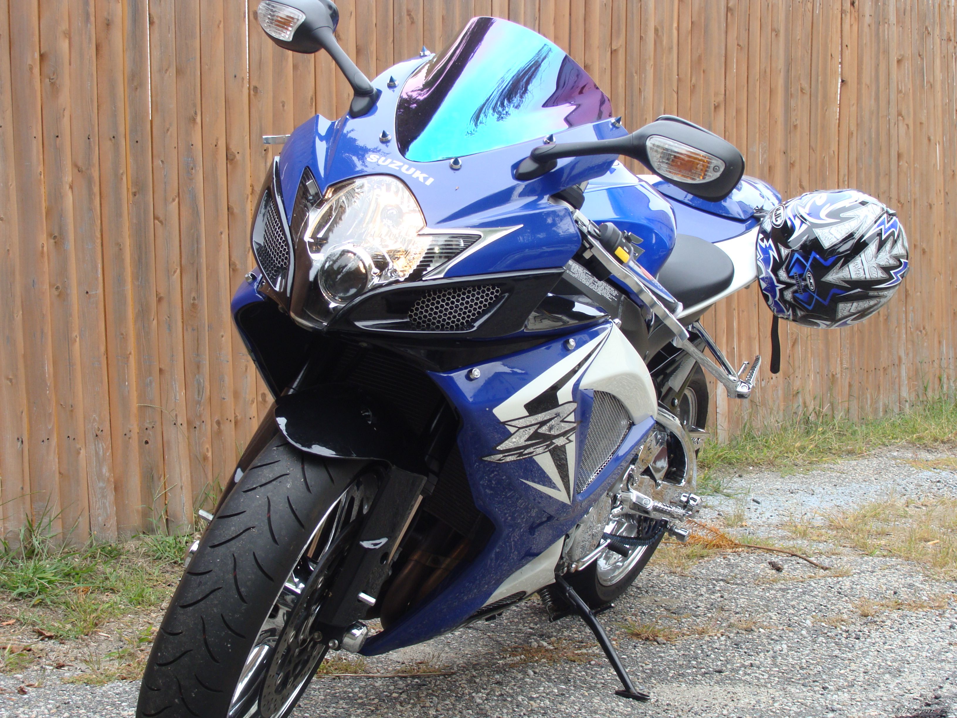 Bike Photo 1920635