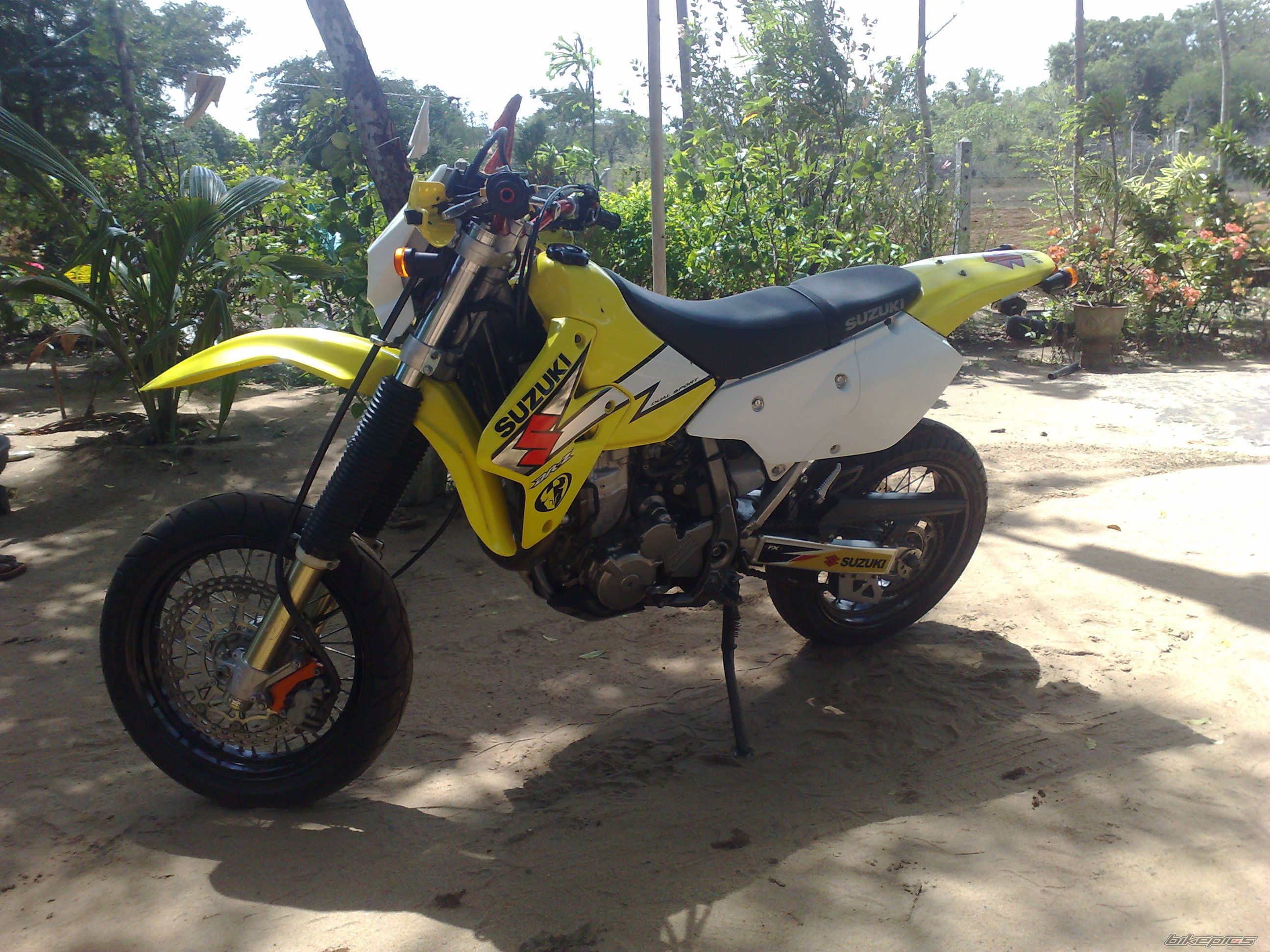 Bike Photo 1920685