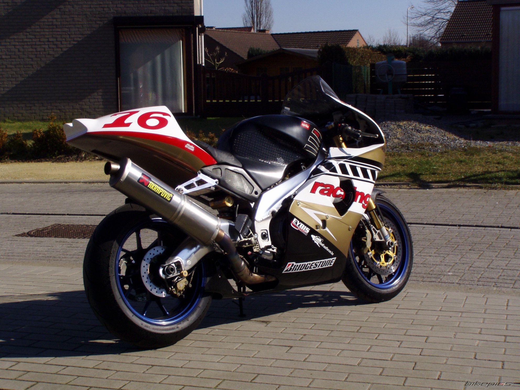 Bike Photo 1920702