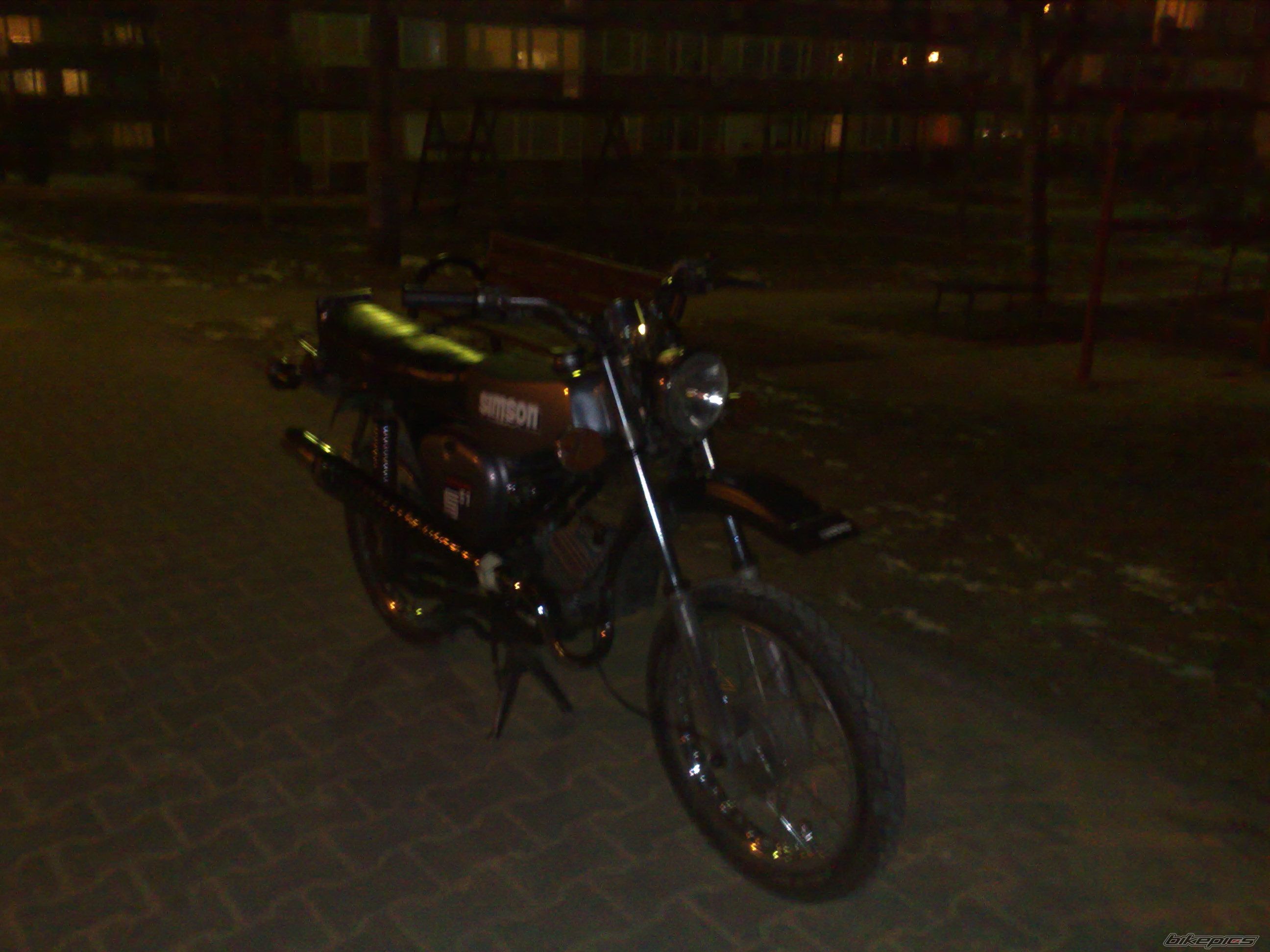 Photo 1922077