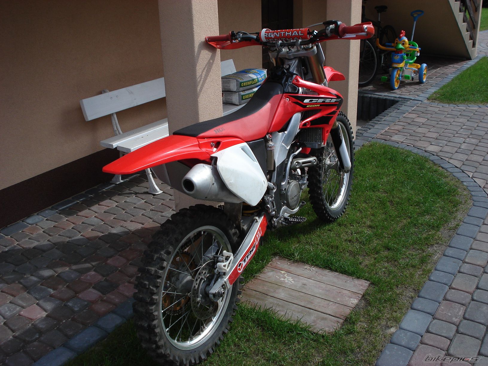 Photo 1922247
