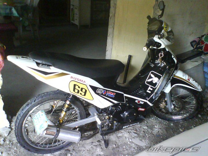 Photo 1922941