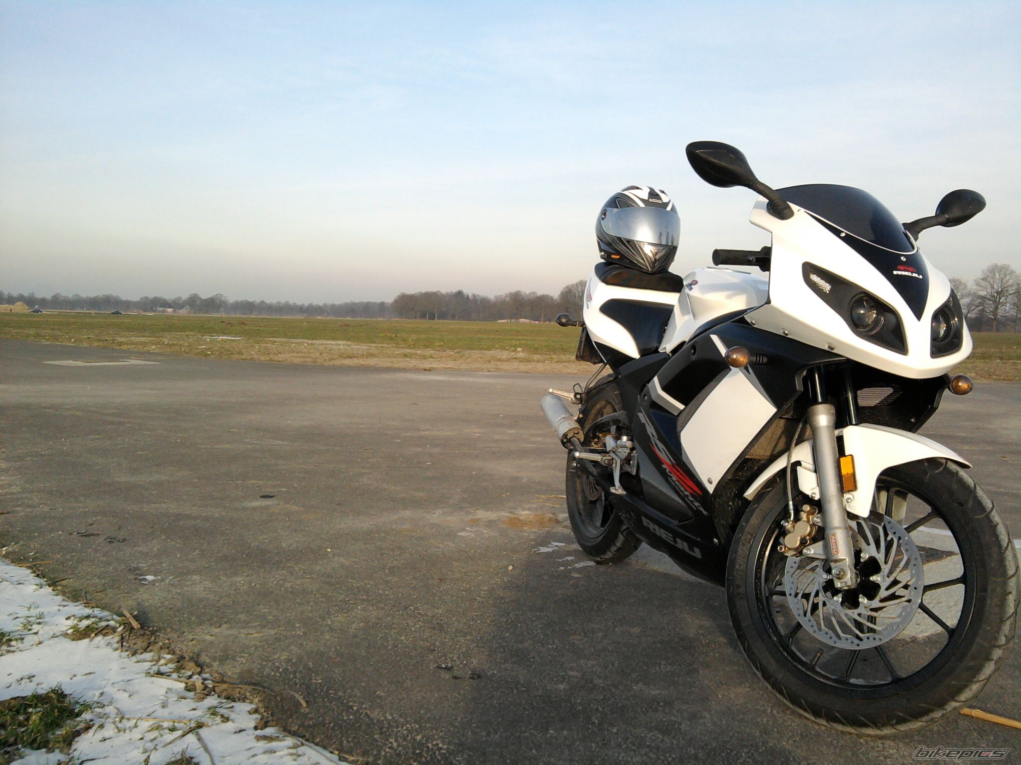 Bike Photo 1923186