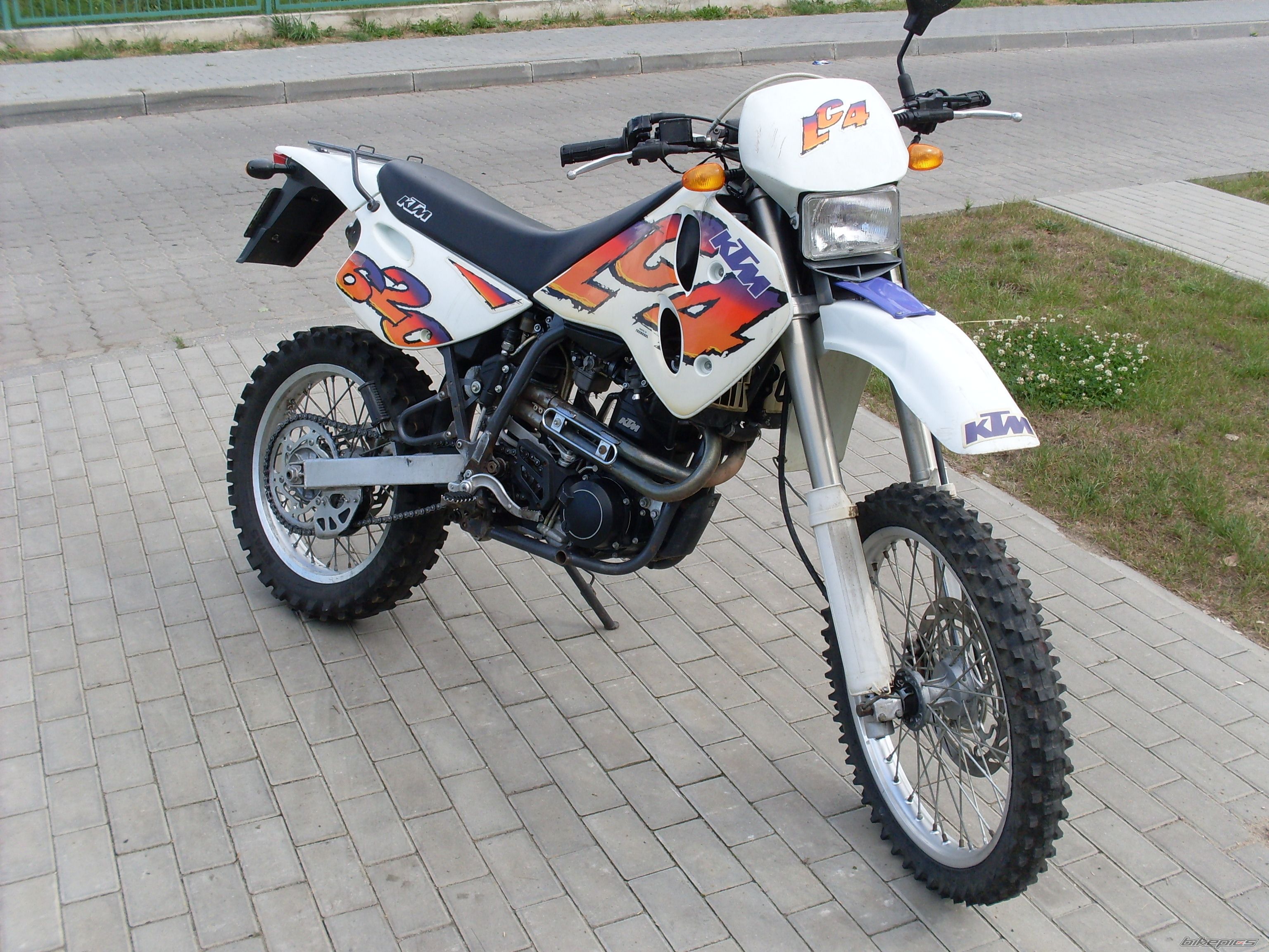 Bike Photo 1923447