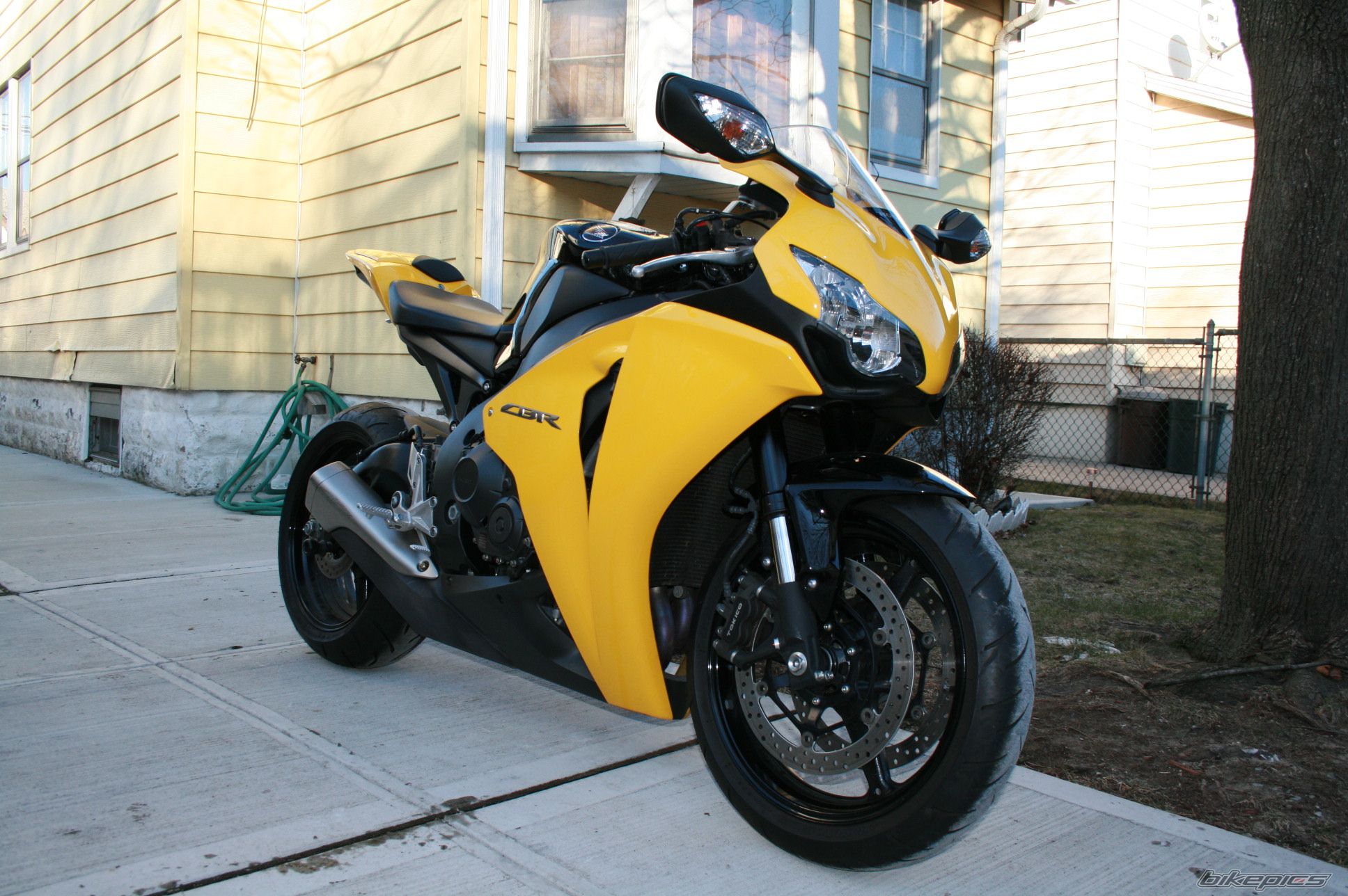 Bike Photo 1923593