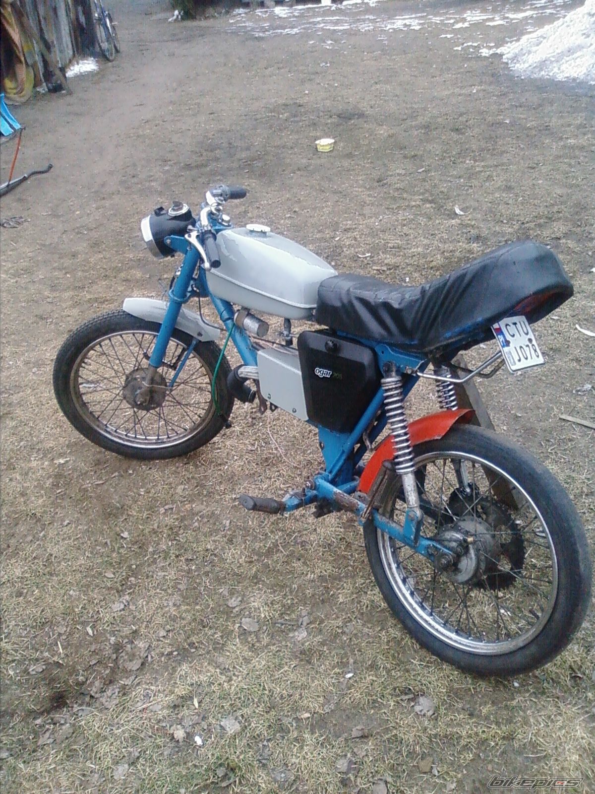 Photo 1924588
