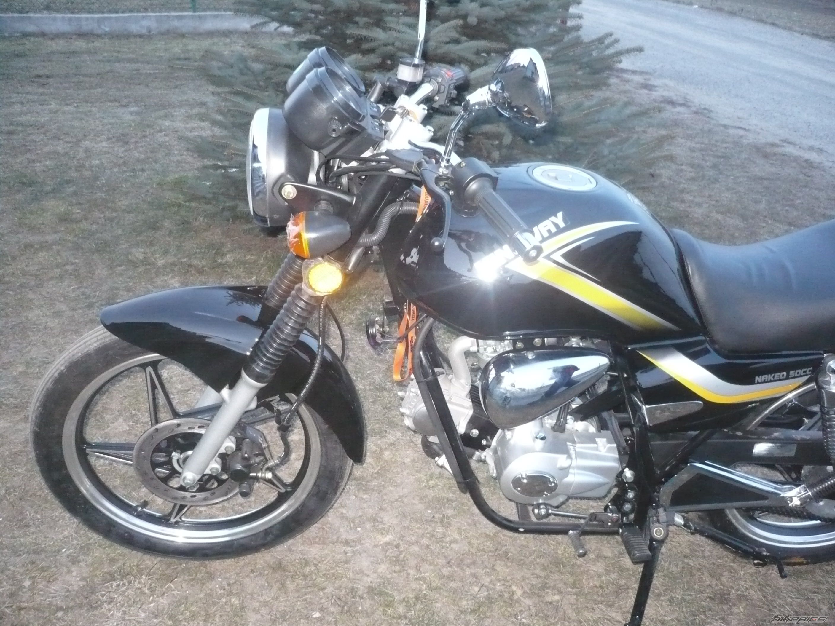 Photo 1924638
