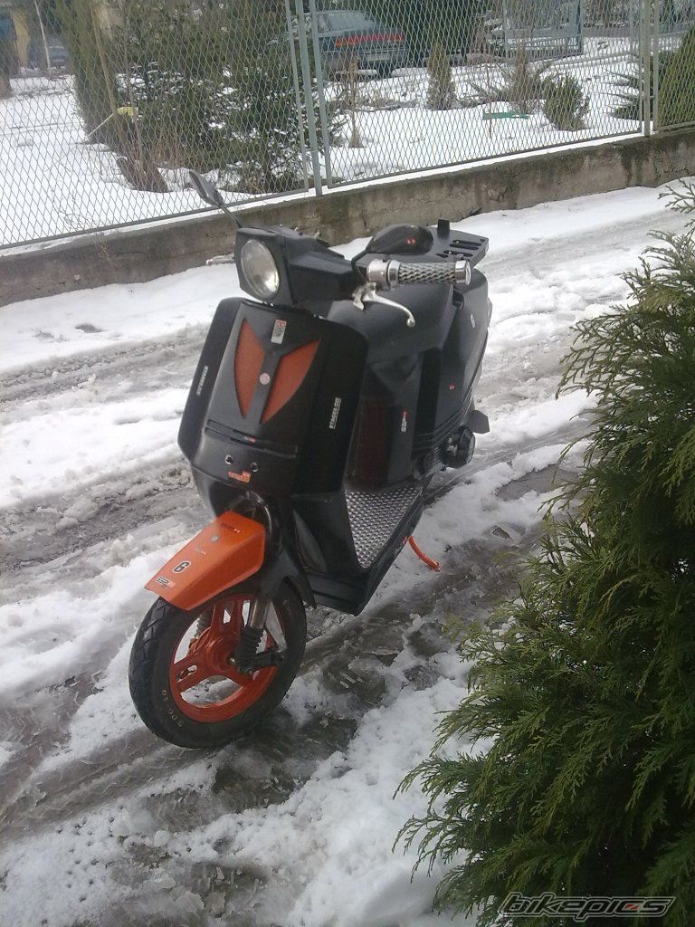 Photo 1925360