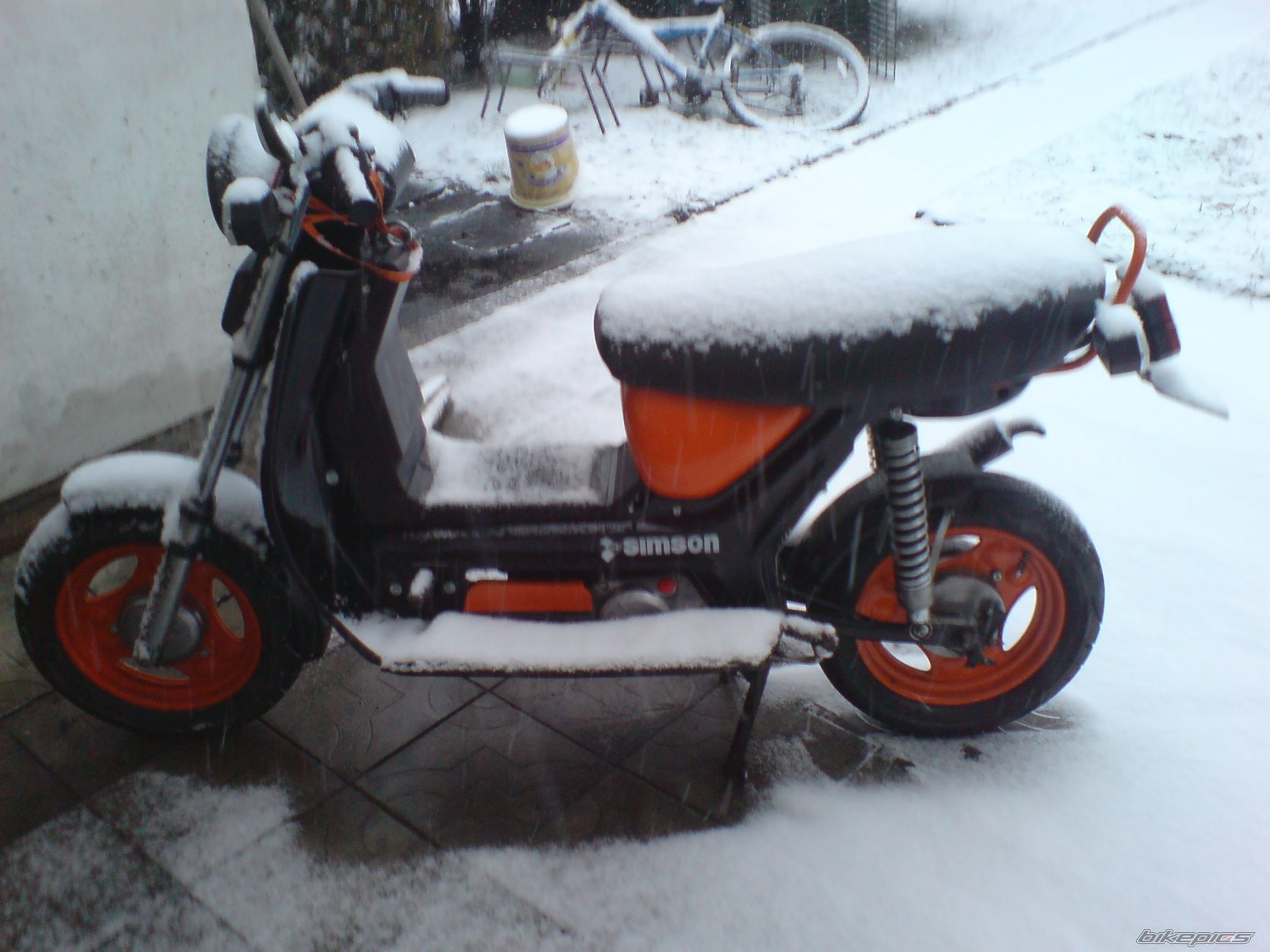 Photo 1925451
