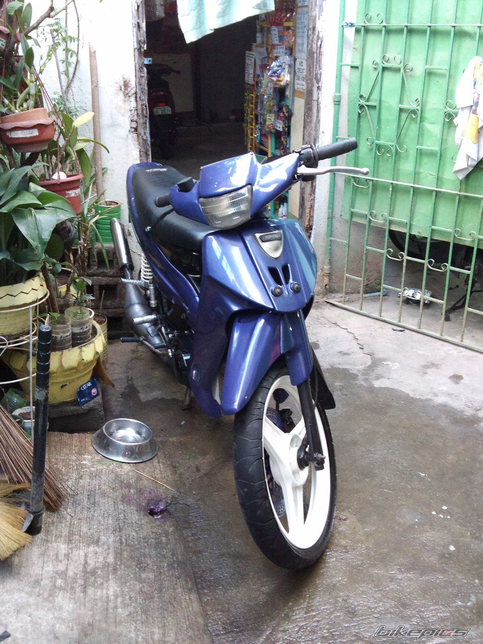 Photo 1925969