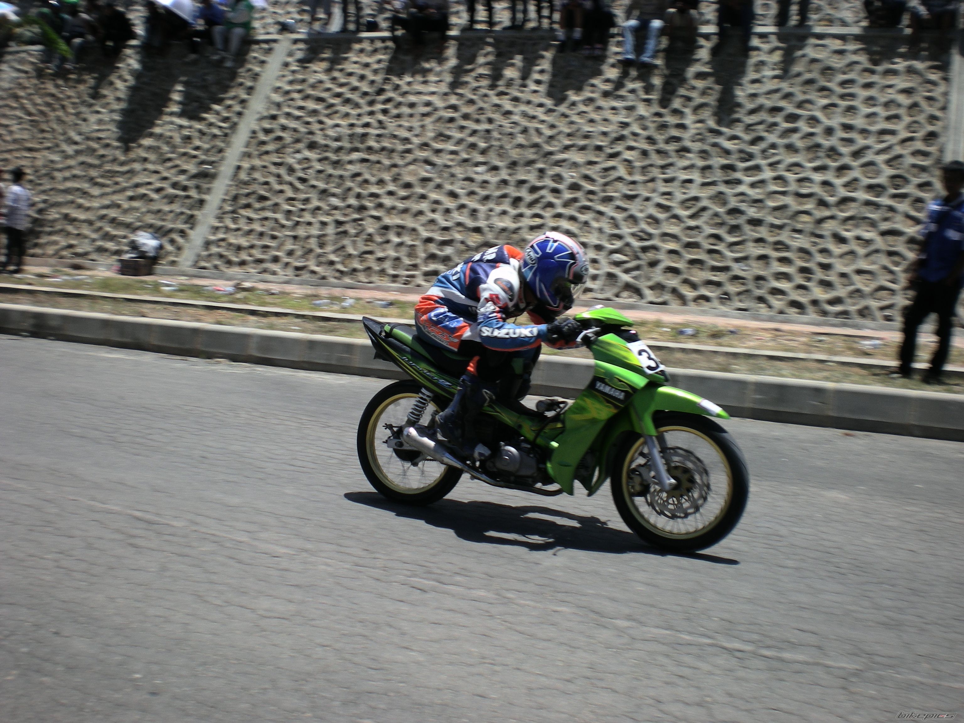 Bike Photo 1926303