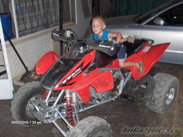Photo 1926808