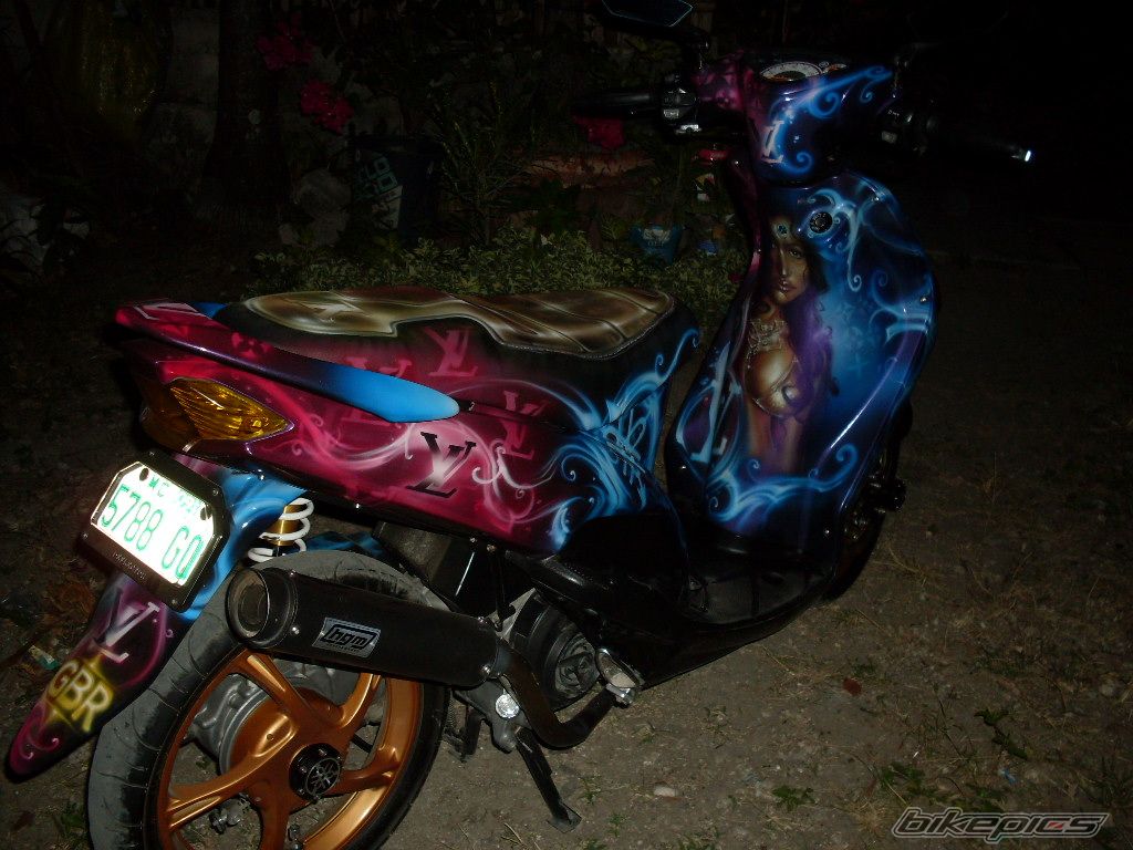 Photo 1927082