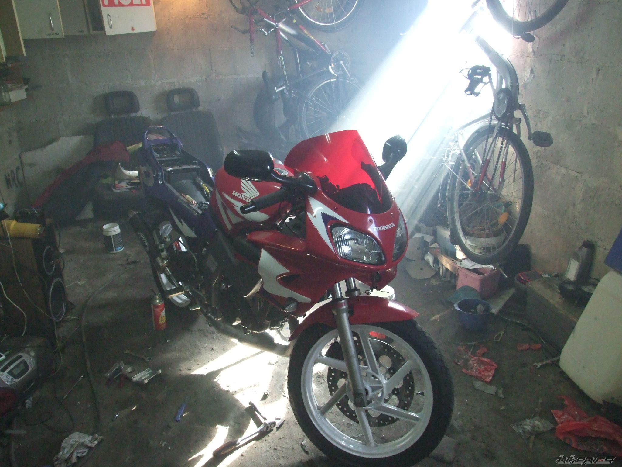 Photo 1927356
