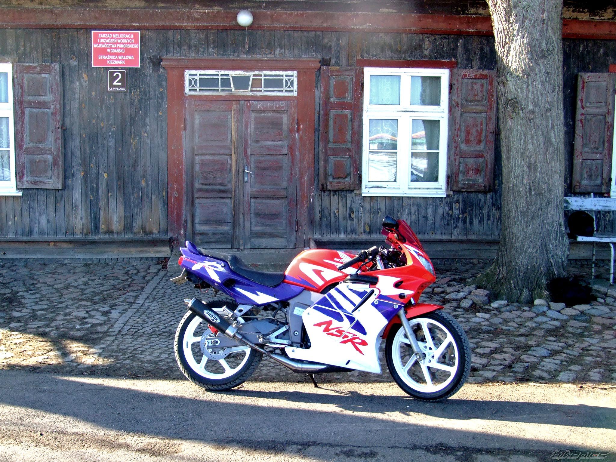 Bike Photo 1927365