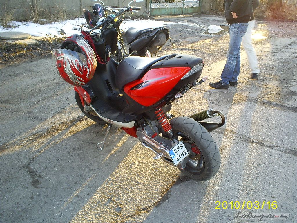 Photo 1928059
