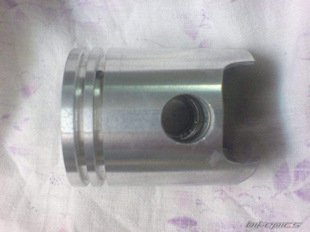 Photo 1928123