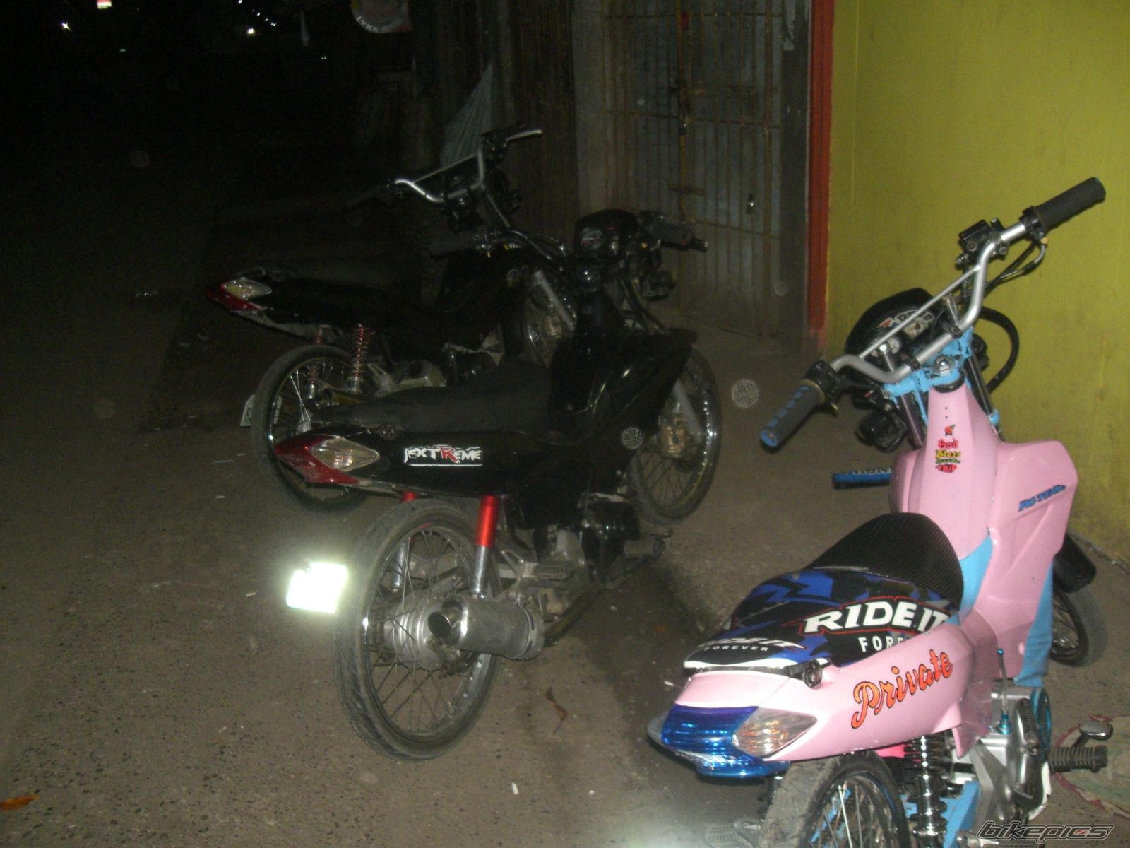 Photo 1928987