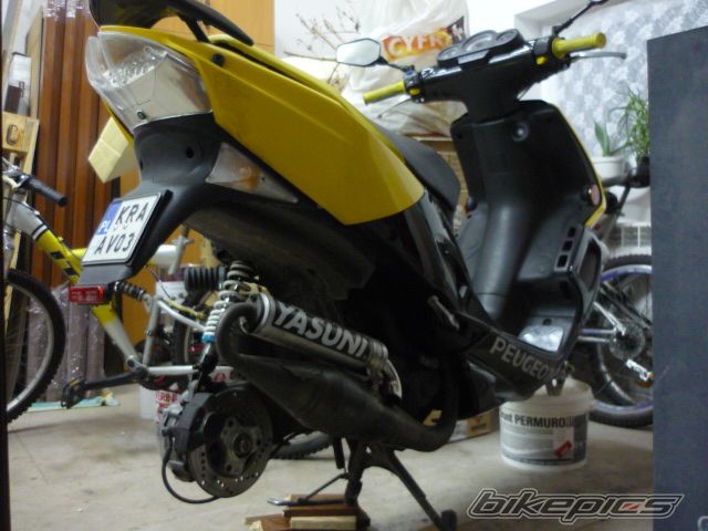 Photo 1929153