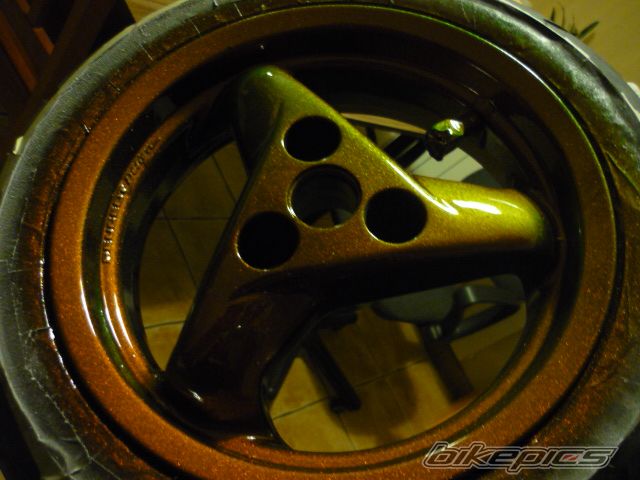 Photo 1929158