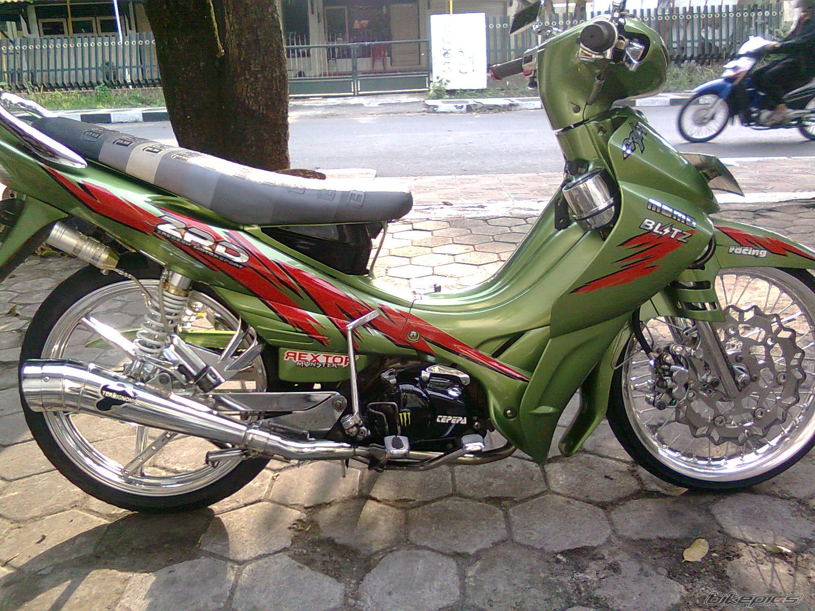 Photo 1929383