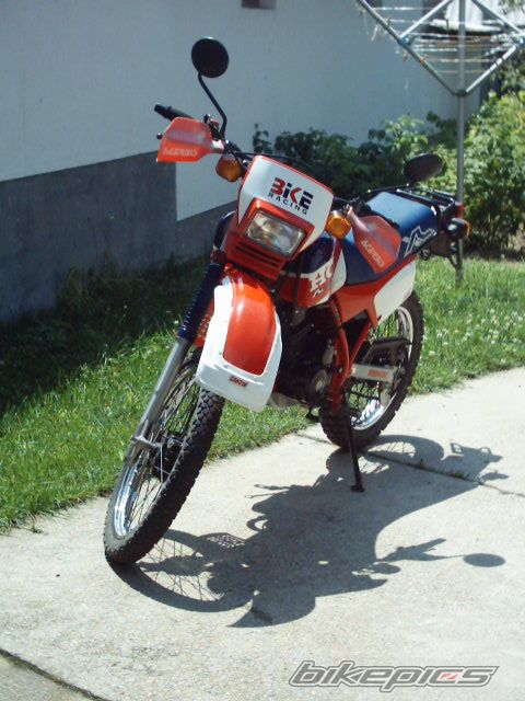 Photo 1929472