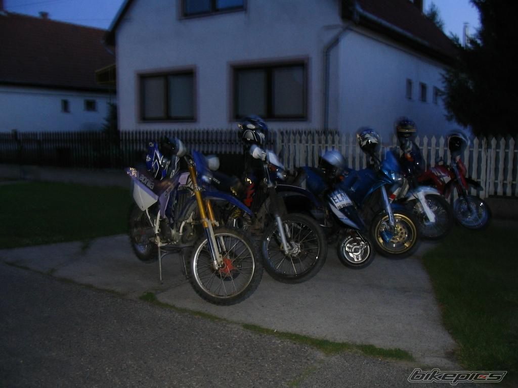 Photo 1929482