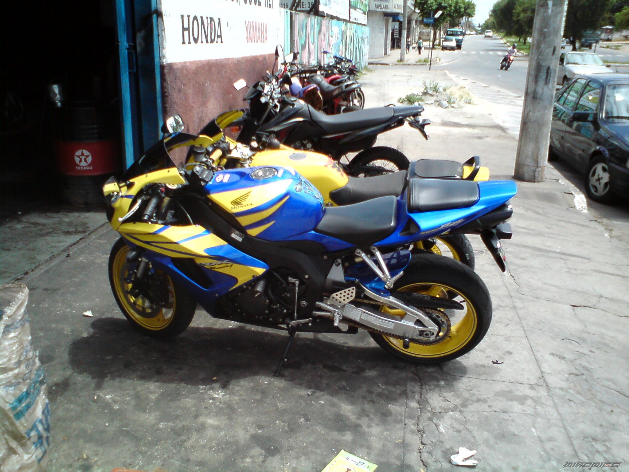 Bike Photo 1929680