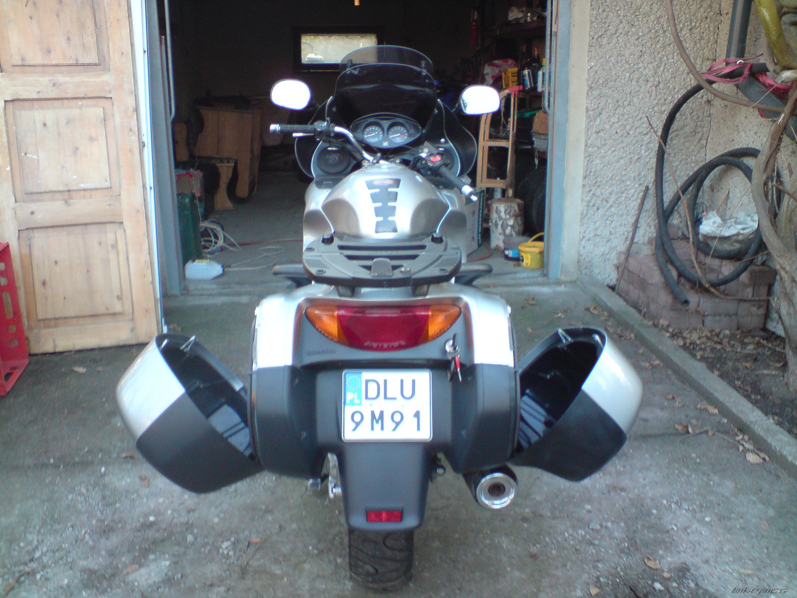 Photo 1929698