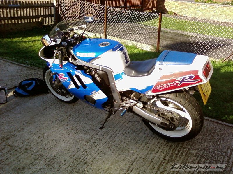Photo 1929984