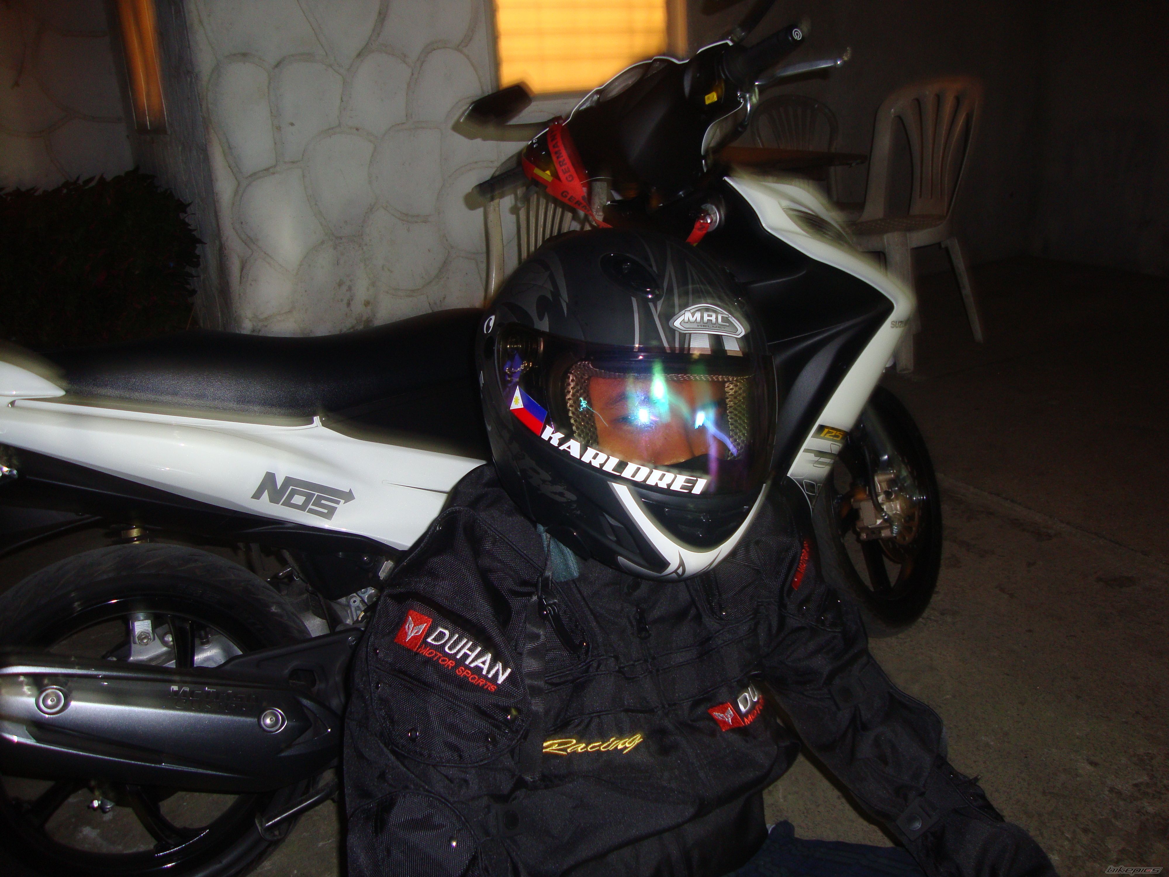 Photo 1929994