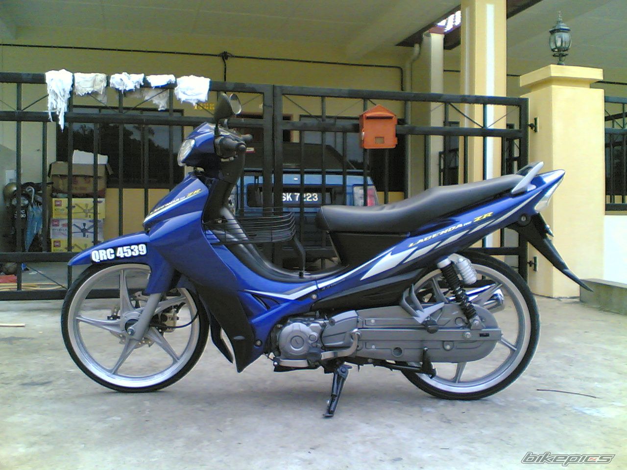 Photo 1930200