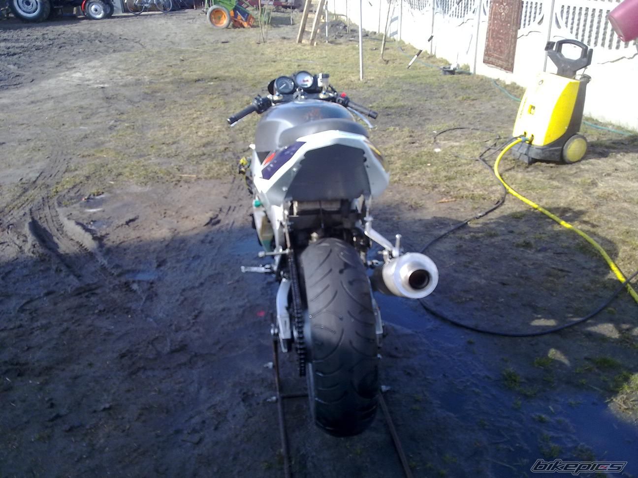 Photo 1930463