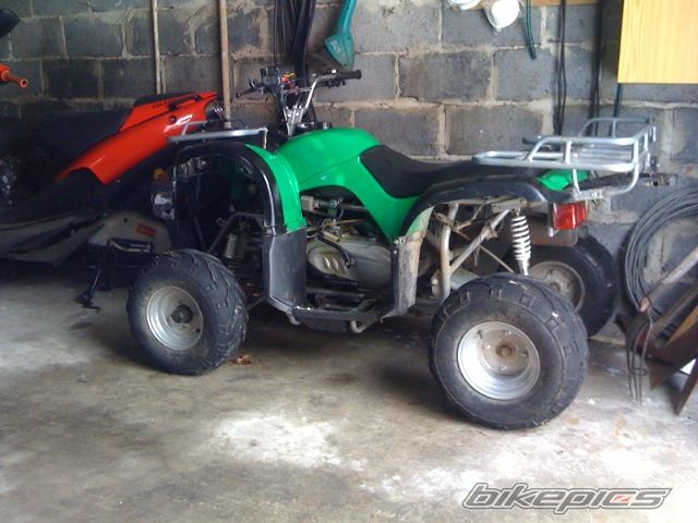Photo 1930910